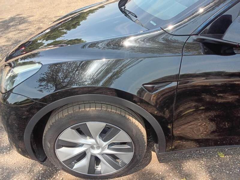 Tesla Model Y Long Range 2024