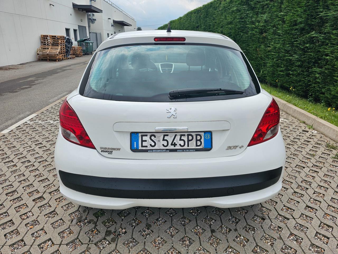 Peugeot 207 Plus 1.4 8V 75CV 5p. ECO GPL