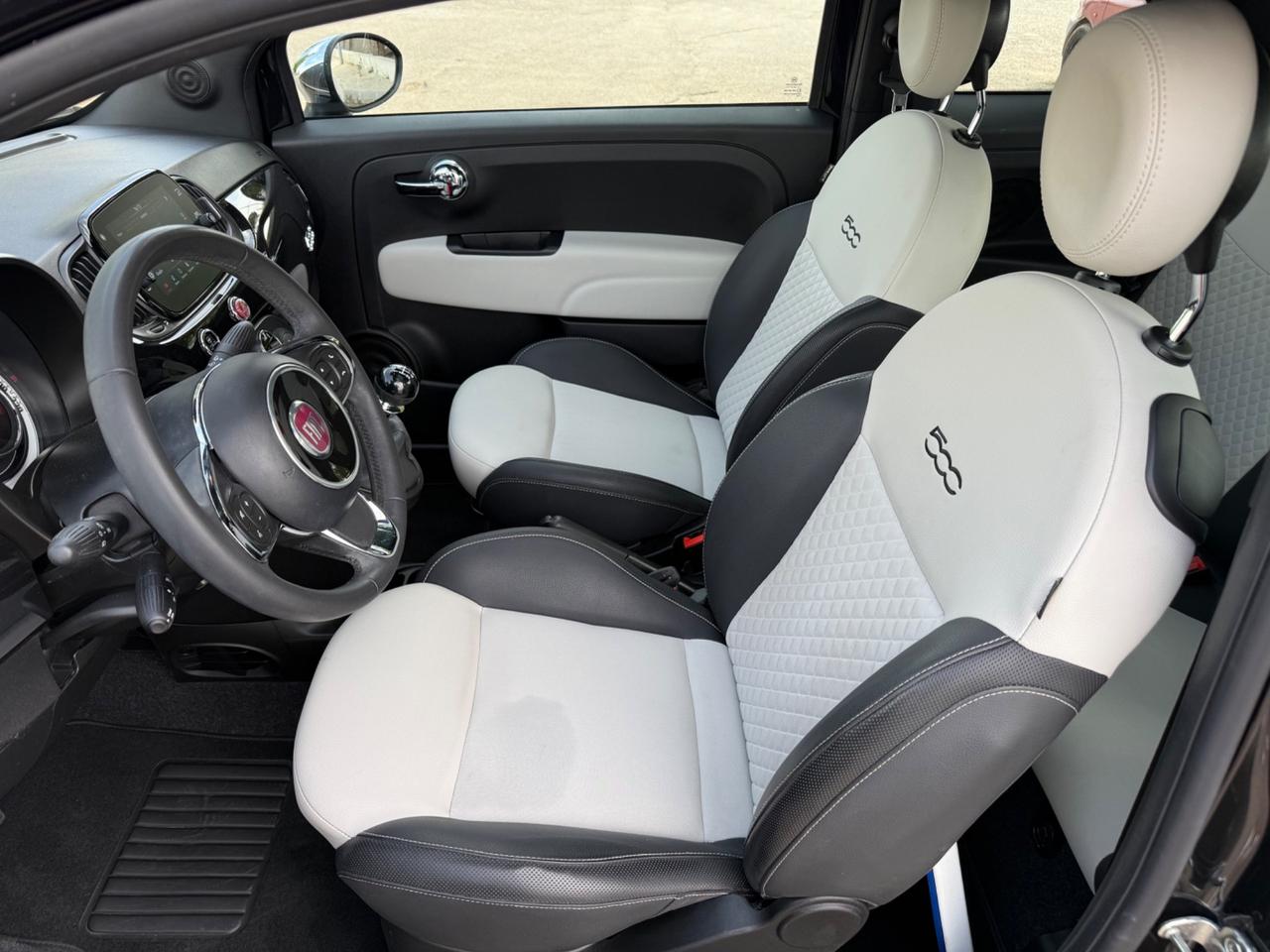 Fiat 500 1.0 Hybrid Dolcevita con TETTUCCIO