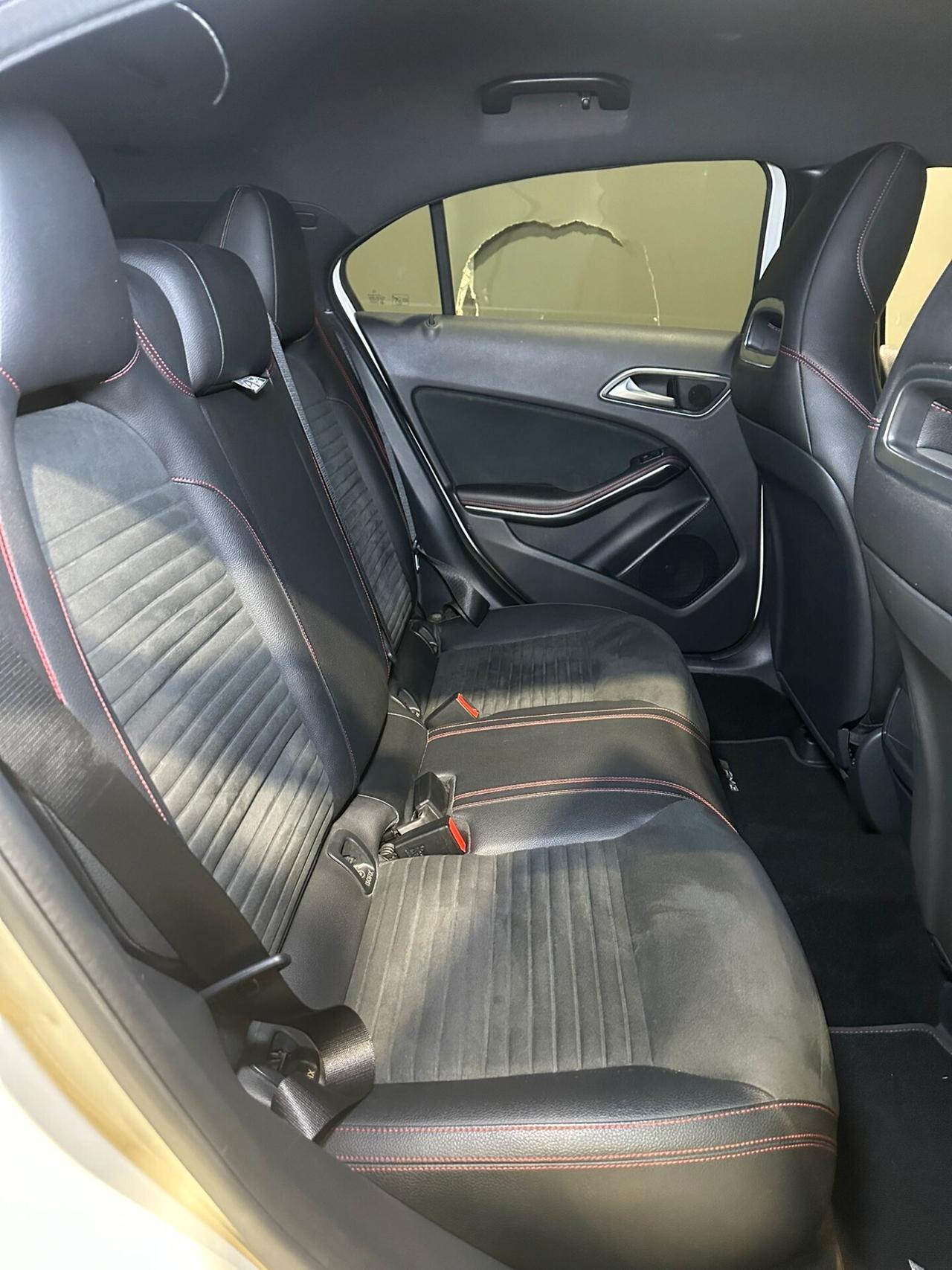 Mercedes-benz A 220 d Automatic 4Matic Sport