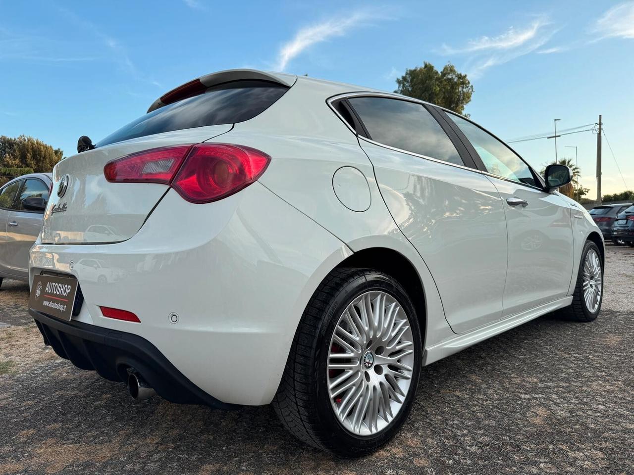 ALFA ROMEO - Giulietta - 2.0 JTDm-2 170 CV TCT Excl. - FINANZIABILE - PERMUTE