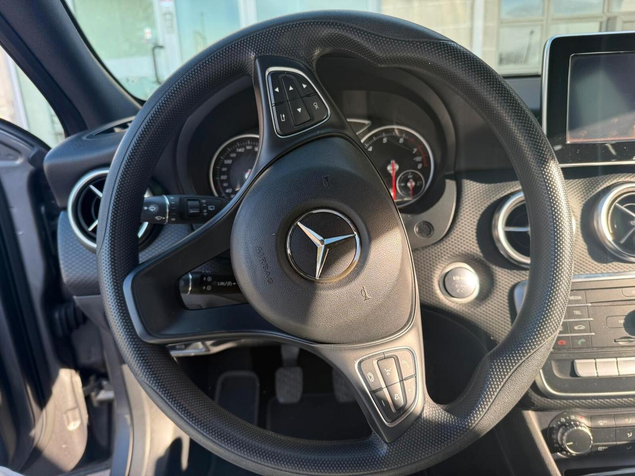 Mercedes-benz A 160 Premium