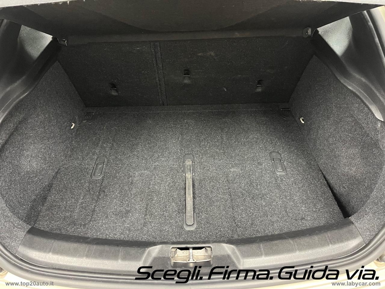 VOLVO V40 Cross Country D2 Geartronic Business