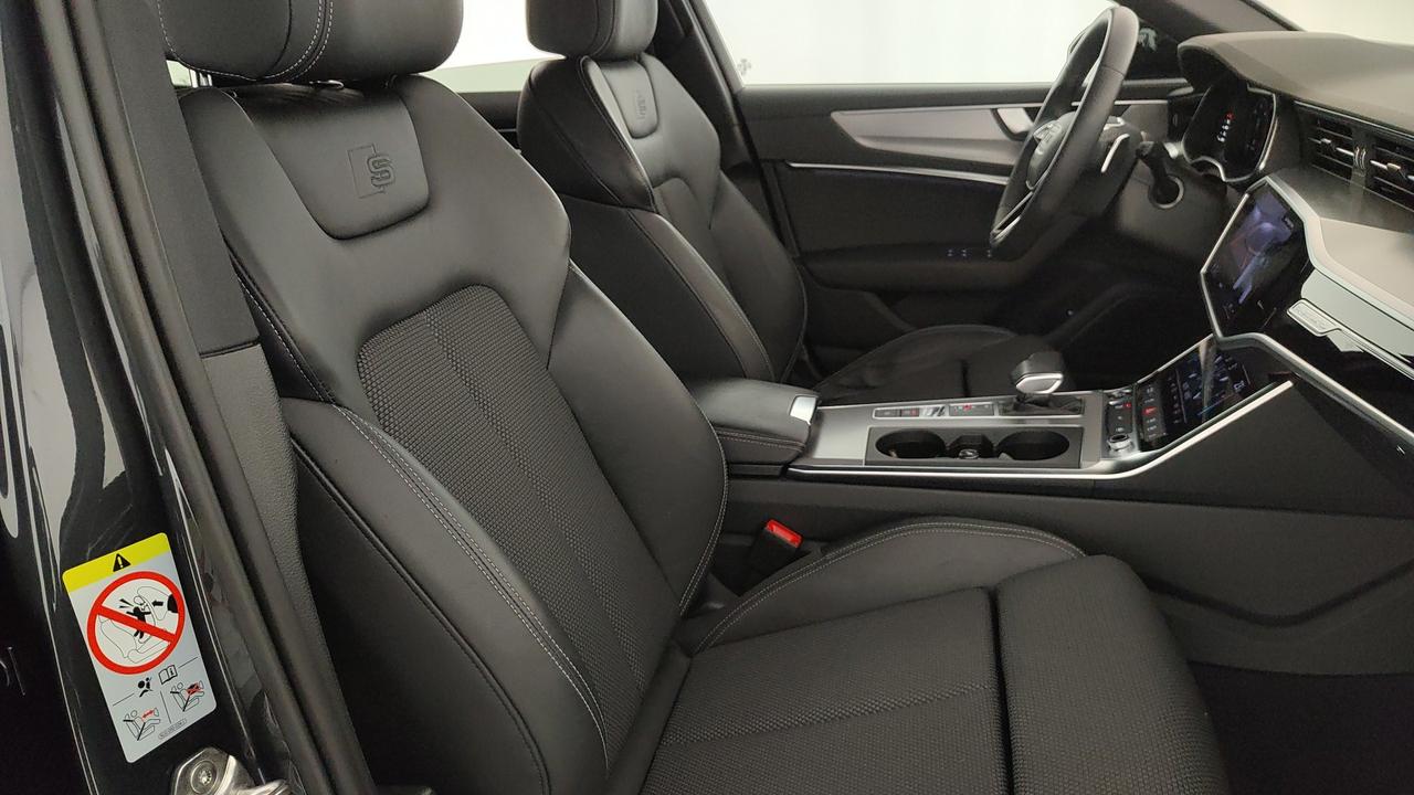 AUDI A6 V 2018 Avant - A6 Avant 40 2.0 tdi mhev 12V S line edition quattro s-tronic