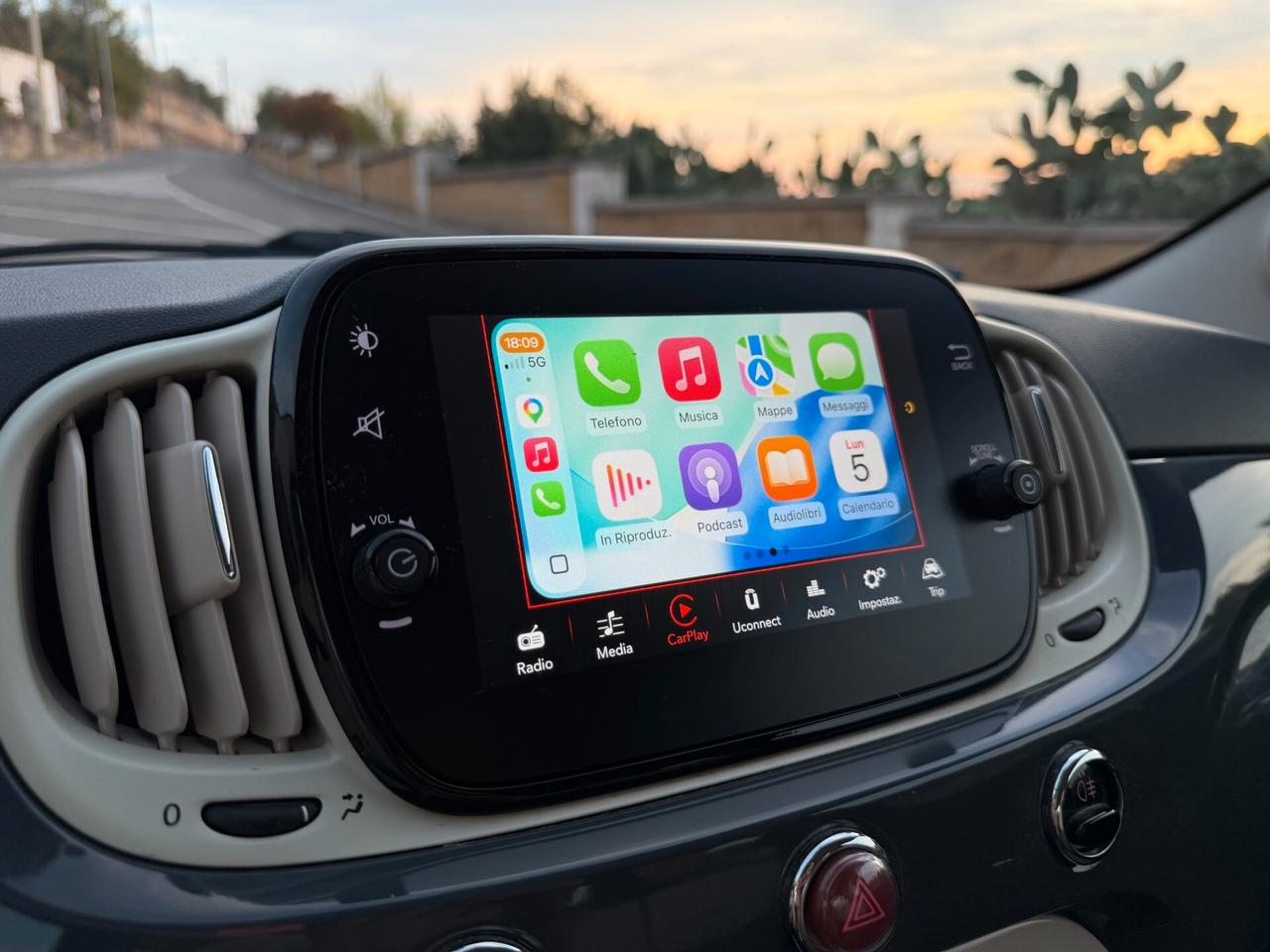 FIAT 500 LOUNGE/1.2 69 CV/CAR PLAY/SOLO 98000 KM