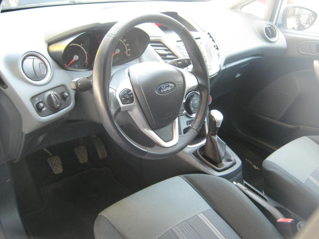 Ford Fiesta 1.4 TDCi 5p. 87000KM AUTOEMILIA