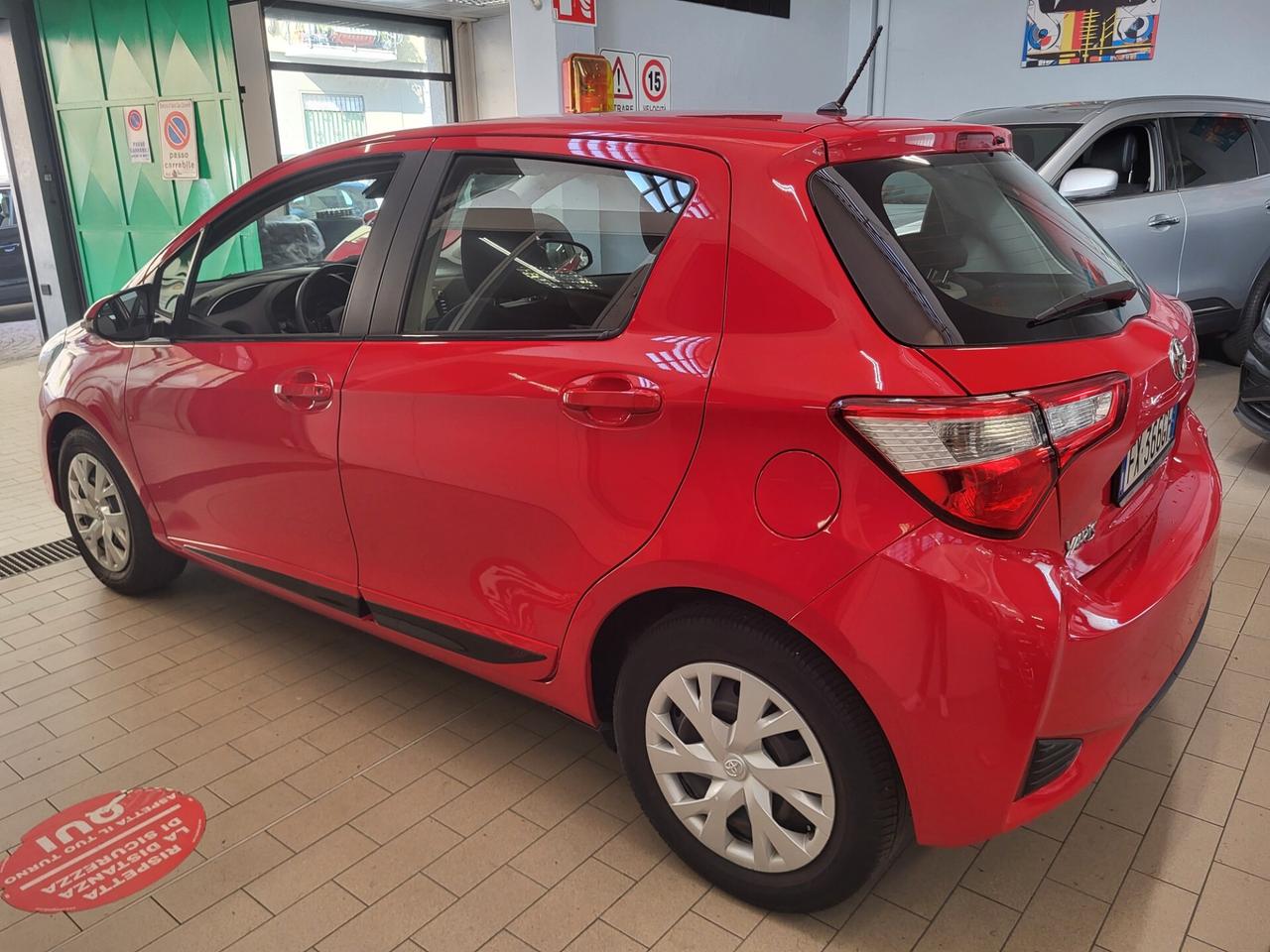 Toyota Yaris 5P 1.0 LOUNGE PREZZO REALE! UNICO PROPRIETARIO!