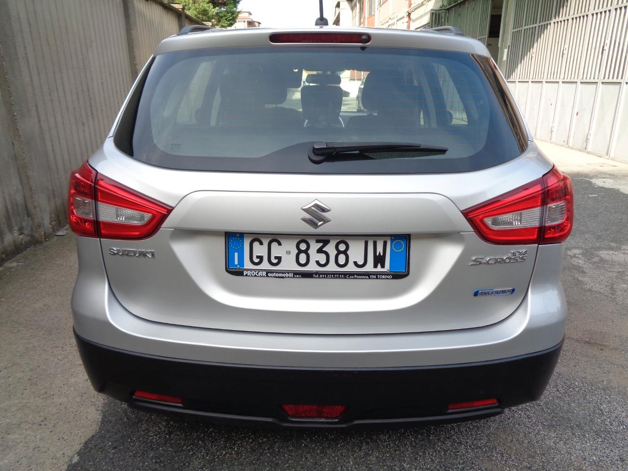 Suzuki S-Cross 1.4 Hybrid Easy motore nuovo