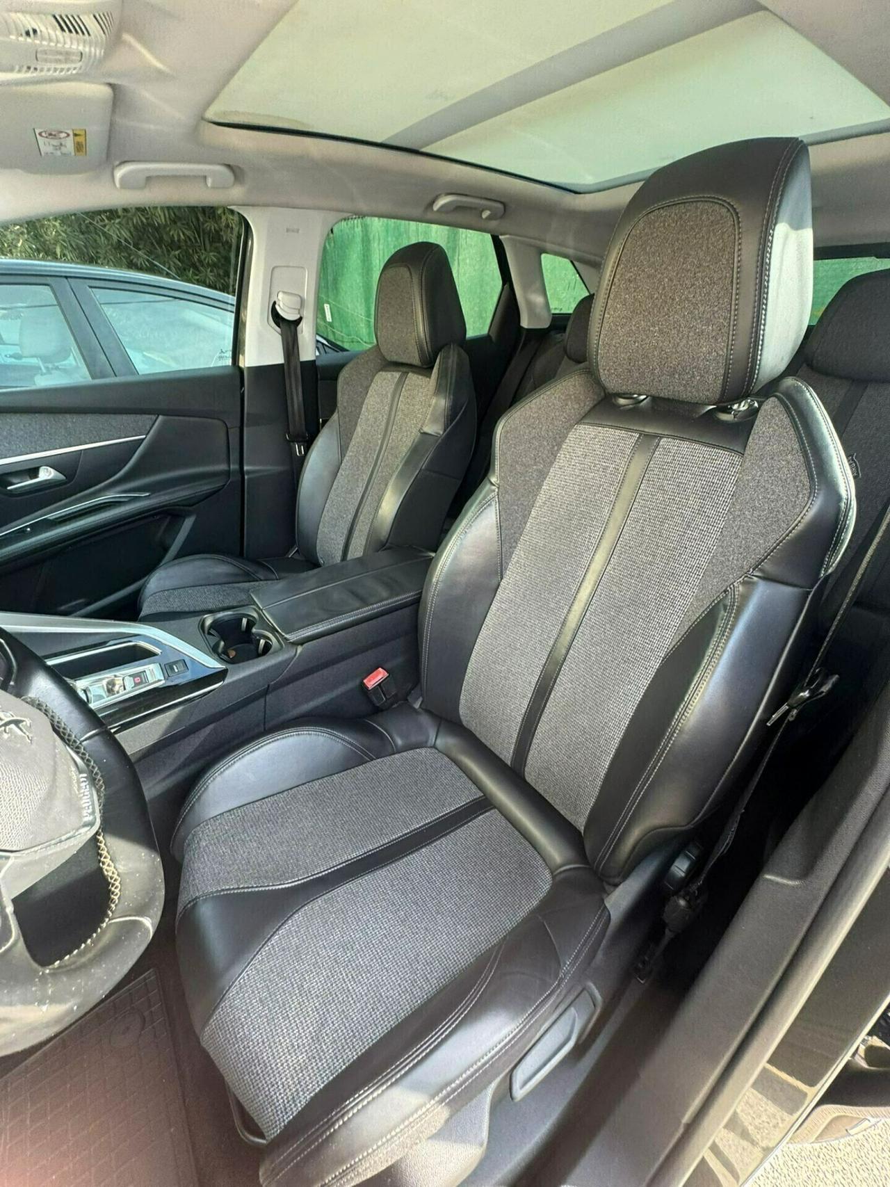 Peugeot 3008 BlueHDi 120 S&S Business