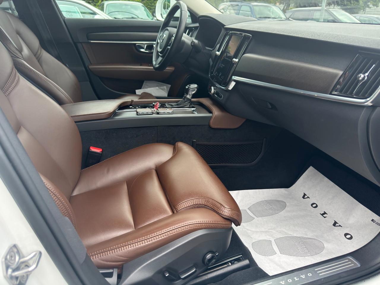 Volvo V90 Cross Country V90 Cross Country D4 AWD Geartronic Pro