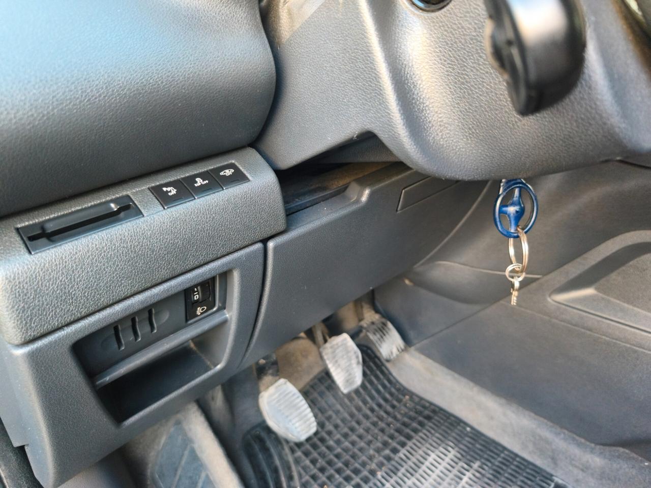 Peugeot 3008 1.6 HDi 112CV Active