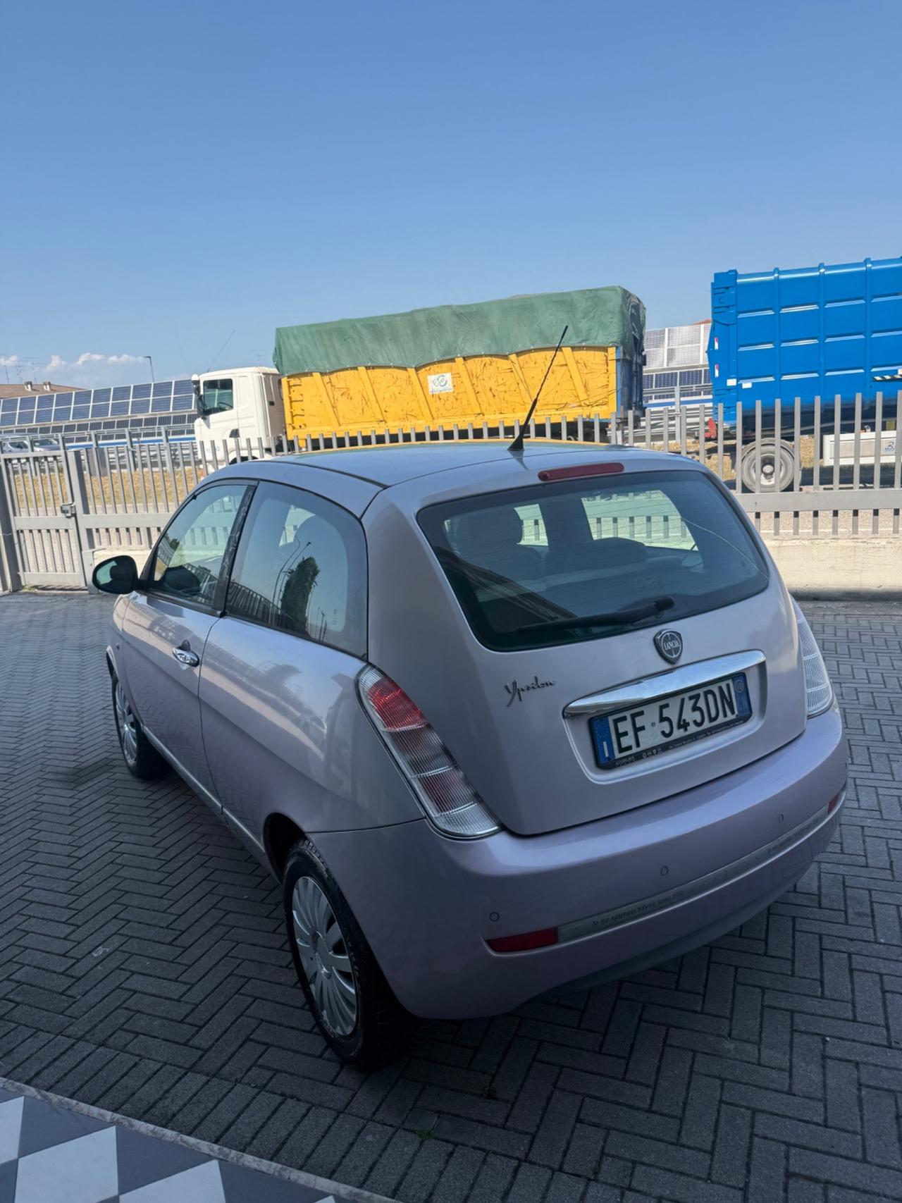 Lancia Ypsilon 1.2 Elle