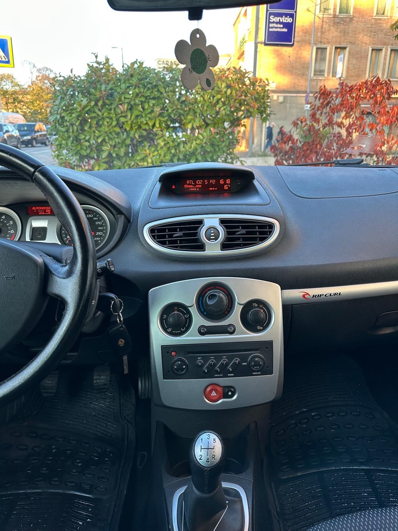 Renault Clio 1.2 16V 5 porte Rip Curl