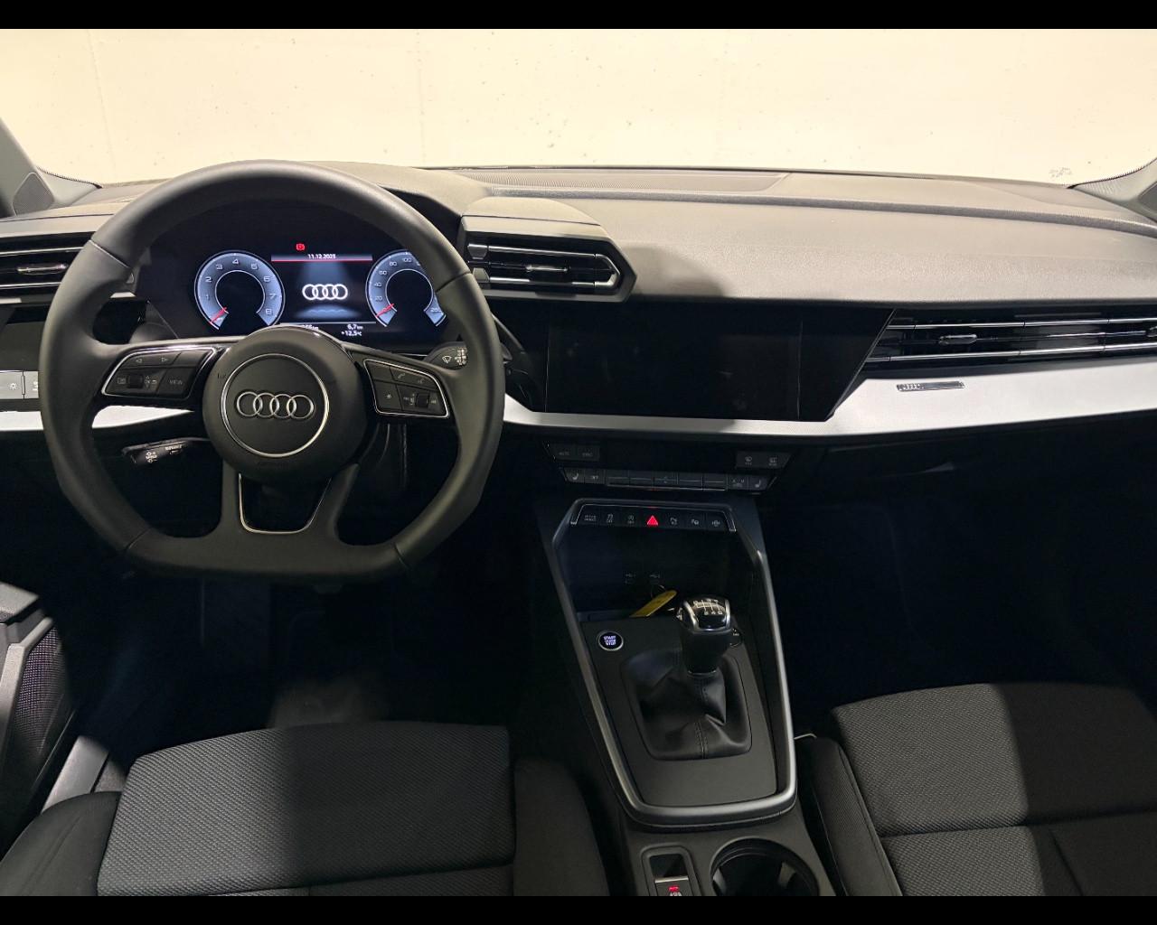 AUDI A3 SPORTBACK 30 TFSI BUSINESS