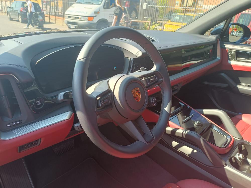 Porsche Cayenne 3.0 tiptronic