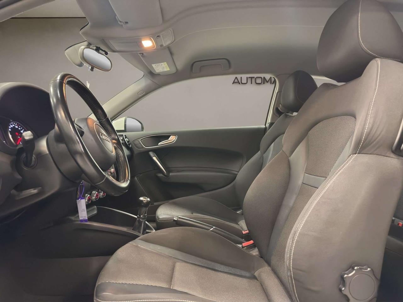 Audi A1 A1 Sportback 1.4 tdi Metal ultra