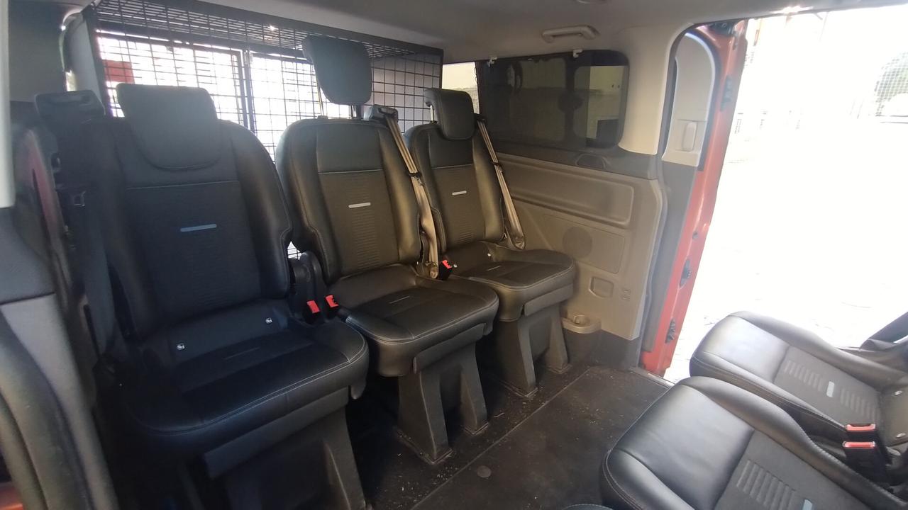 Ford Tourneo Custom 320 2.0 EcoBlue 170CV aut. PC Active