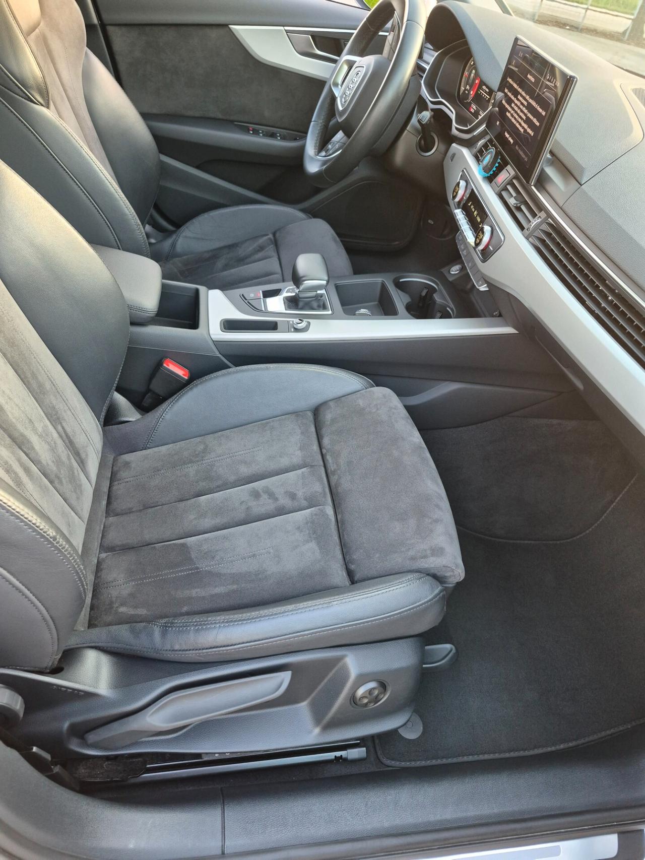 Audi A4 Avant 30 TDI/136 CV S tronic Business Advanced