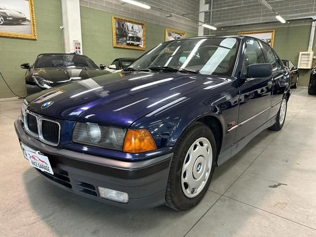 BMW 318 13 CTG M1