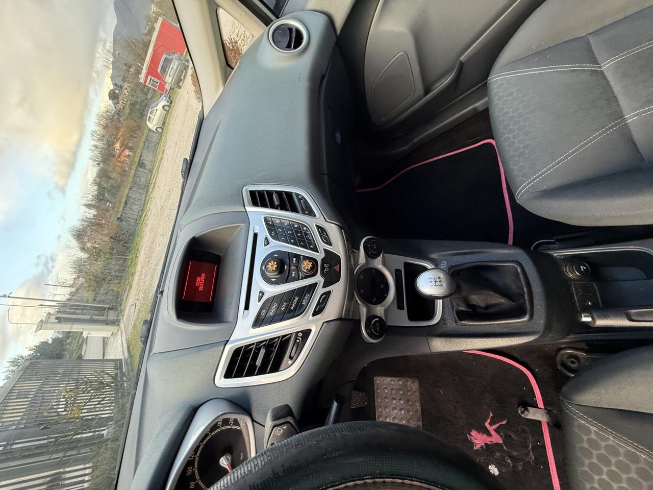 FORD FIESTA 1.2 BENZINA OK NEOPATENTATI