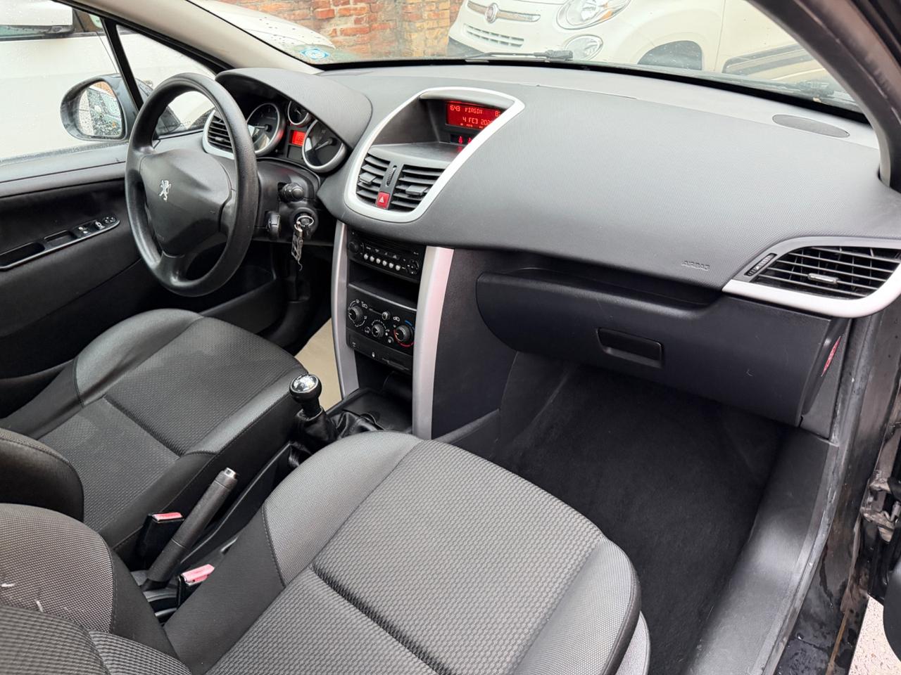 Peugeot 207 Plus 1.4 8V 75CV 5p. ECO GPL