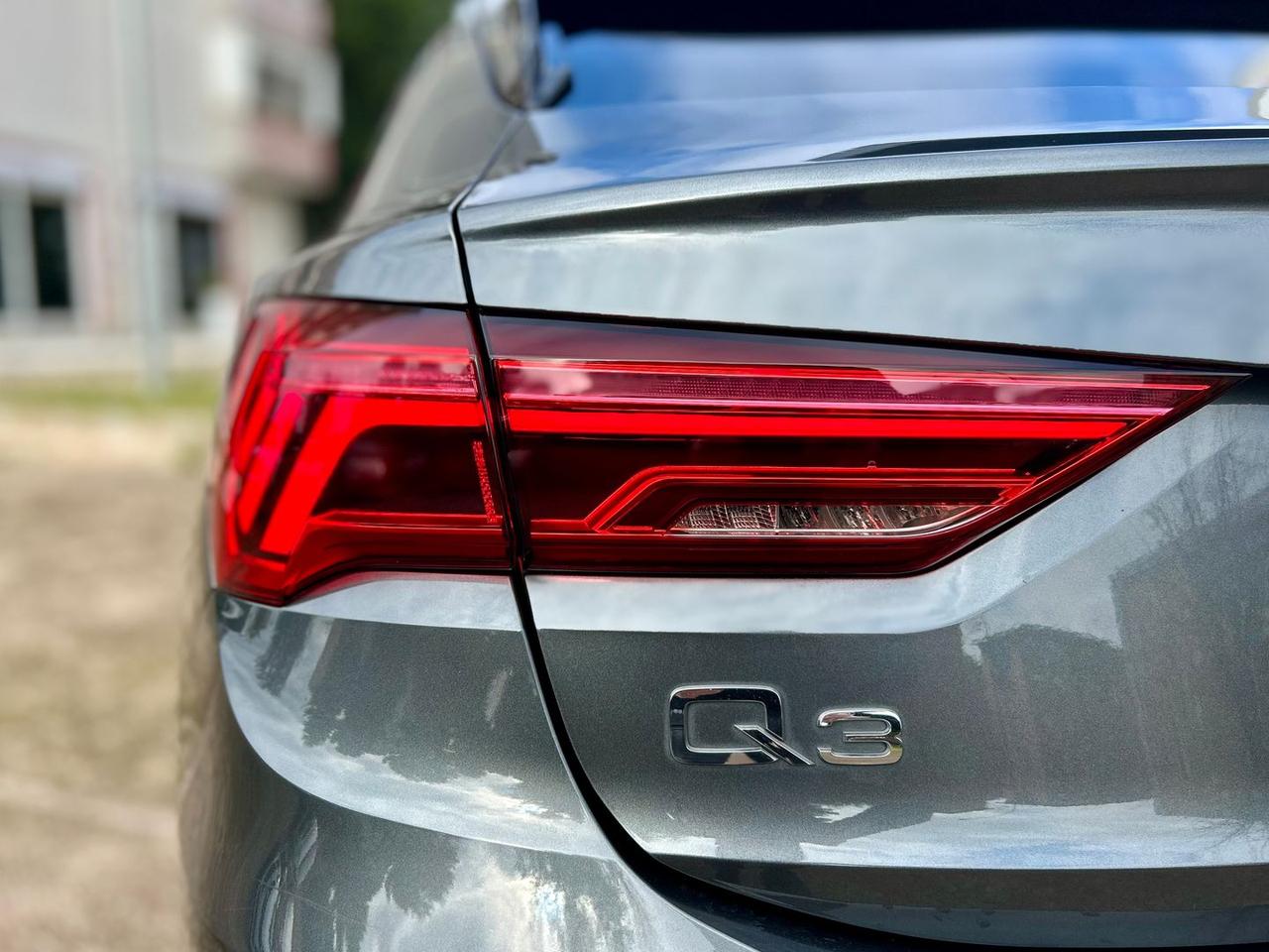 Audi Q3 S-Line 2.0 35 TDI #8354