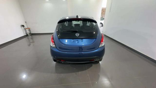 LANCIA Ypsilon 1.0 FireFly 5 porte S&S Hybrid Oro