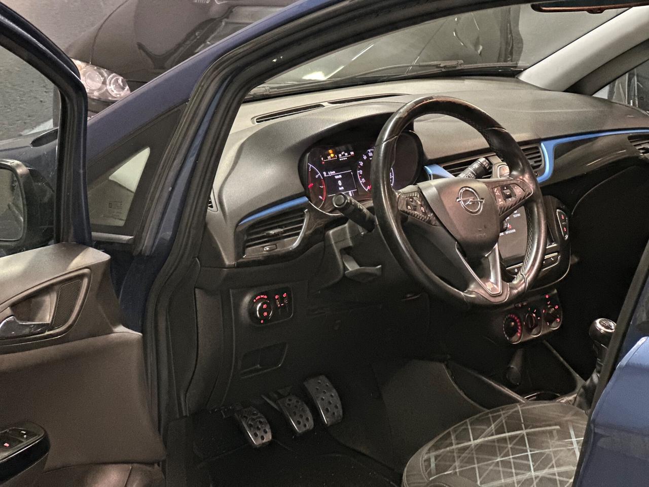 Opel Corsa 1.2 5 porte b-Color