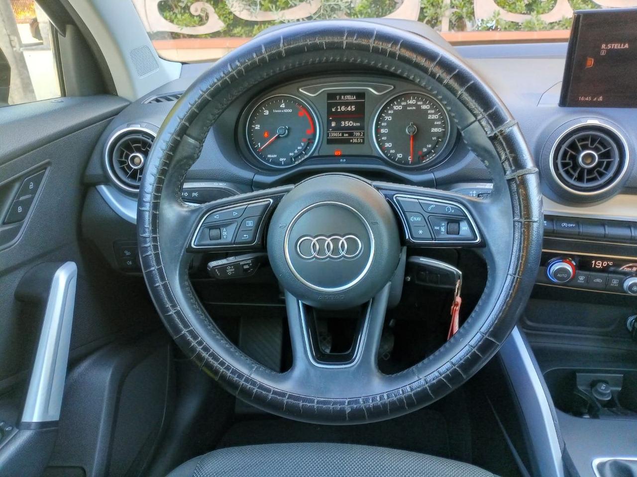 Audi Q2 Identity Black 1.6 30 TDI #6697