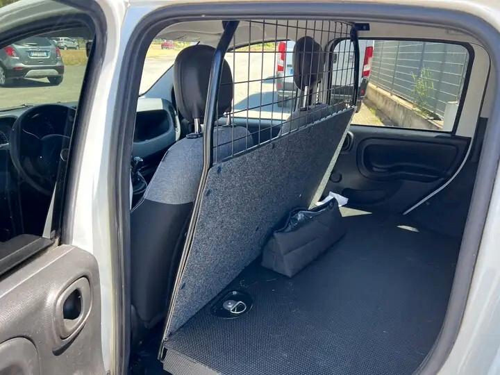 Fiat Panda 1.0 FireFly S&S Hybrid Garmin
