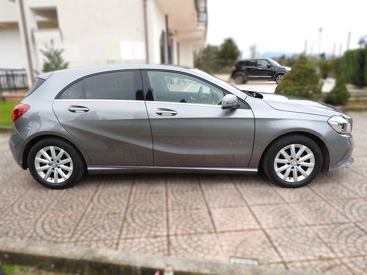 Mercedes-benz A 180 d Automatic Sport NAVI.