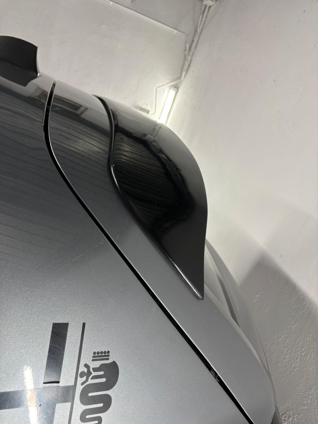 Alfa Romeo MiTo 1.4 Distinctive gpl unico propritario