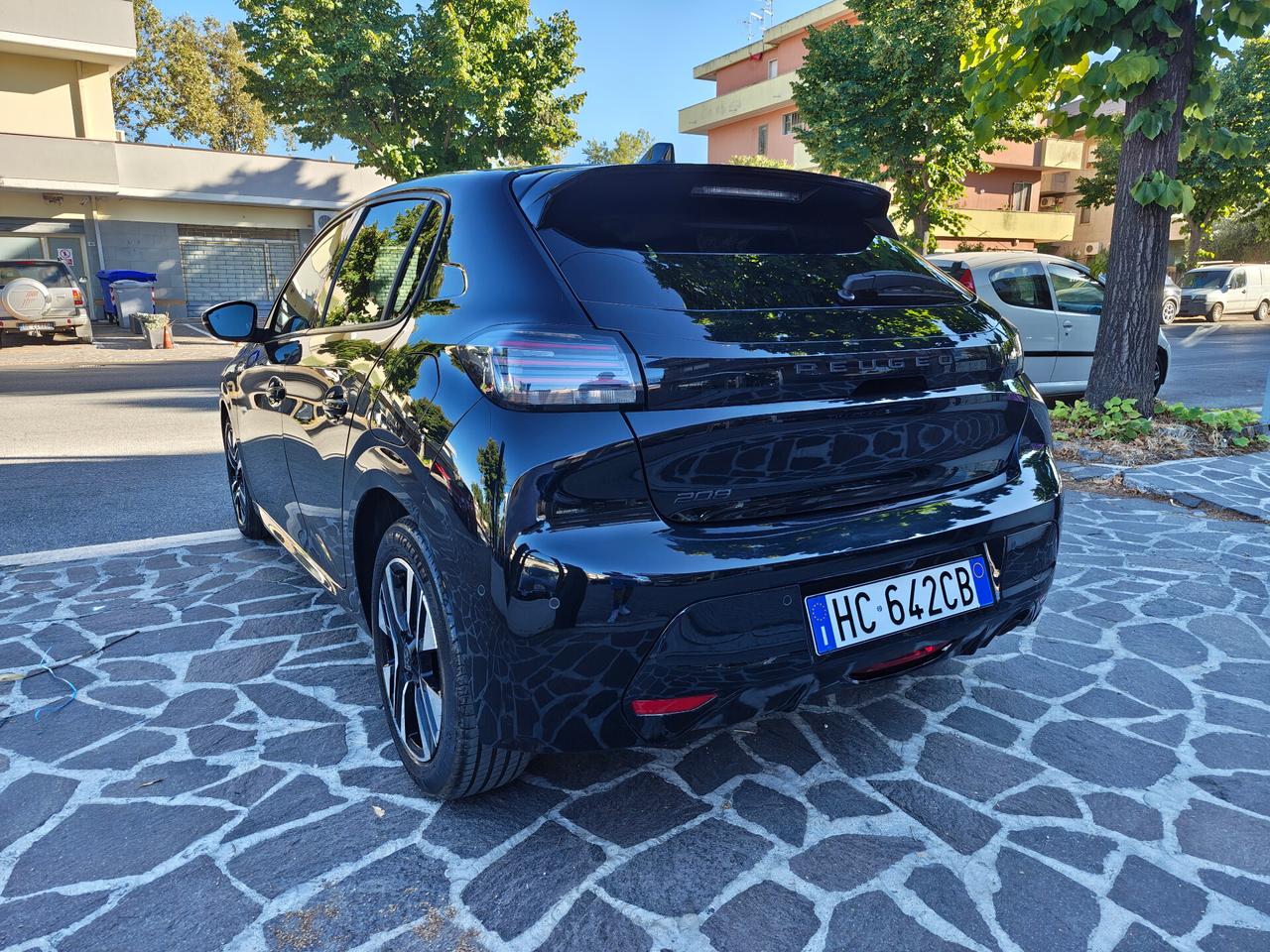 Peugeot 208 PureTech 100 Stop&Start 5 porte Allure