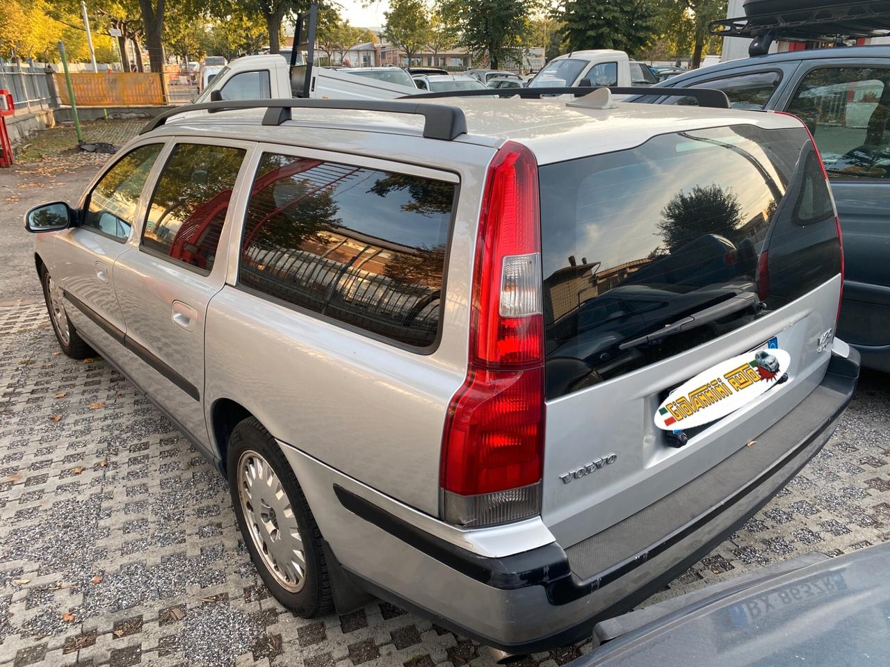 Volvo V70/XC70 V70 2.0i turbo 20V cat Benzina/Metano