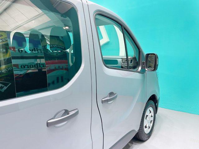 RENAULT Trafic BluedCi 150CV PL-TN Authentic 9 POSTI MY24