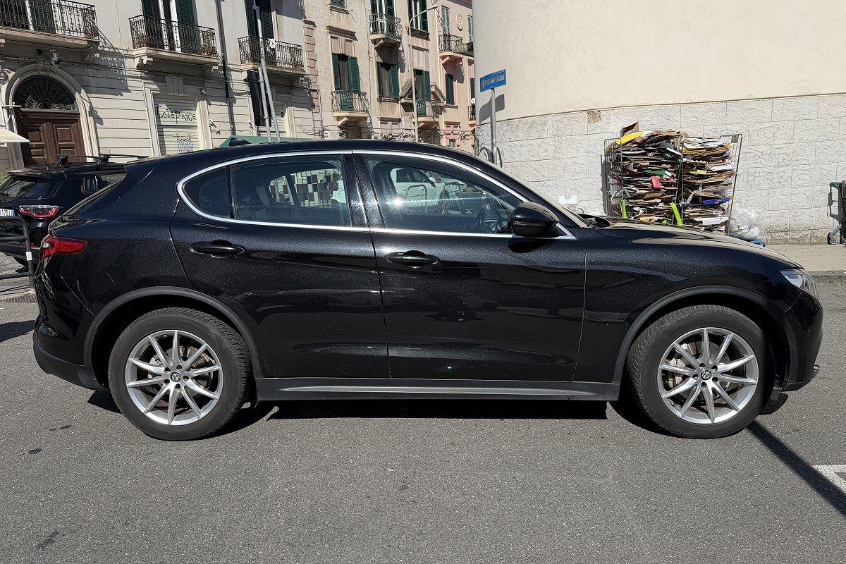 ALFA ROMEO Stelvio 2.2 Turbodiesel 210 CV AT8 Q4 Super