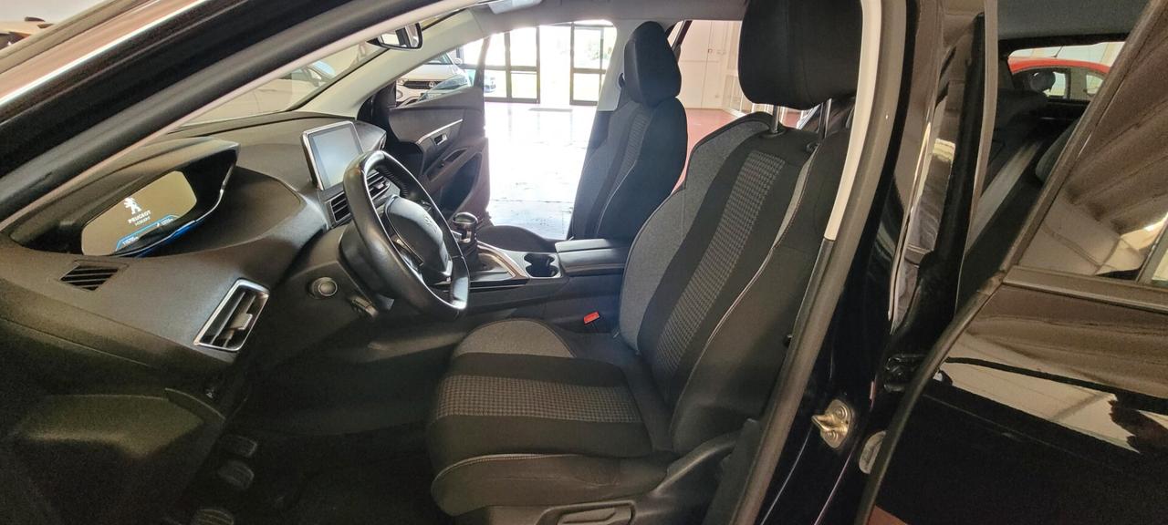 Peugeot 3008 BlueHDi 130 S&S Business