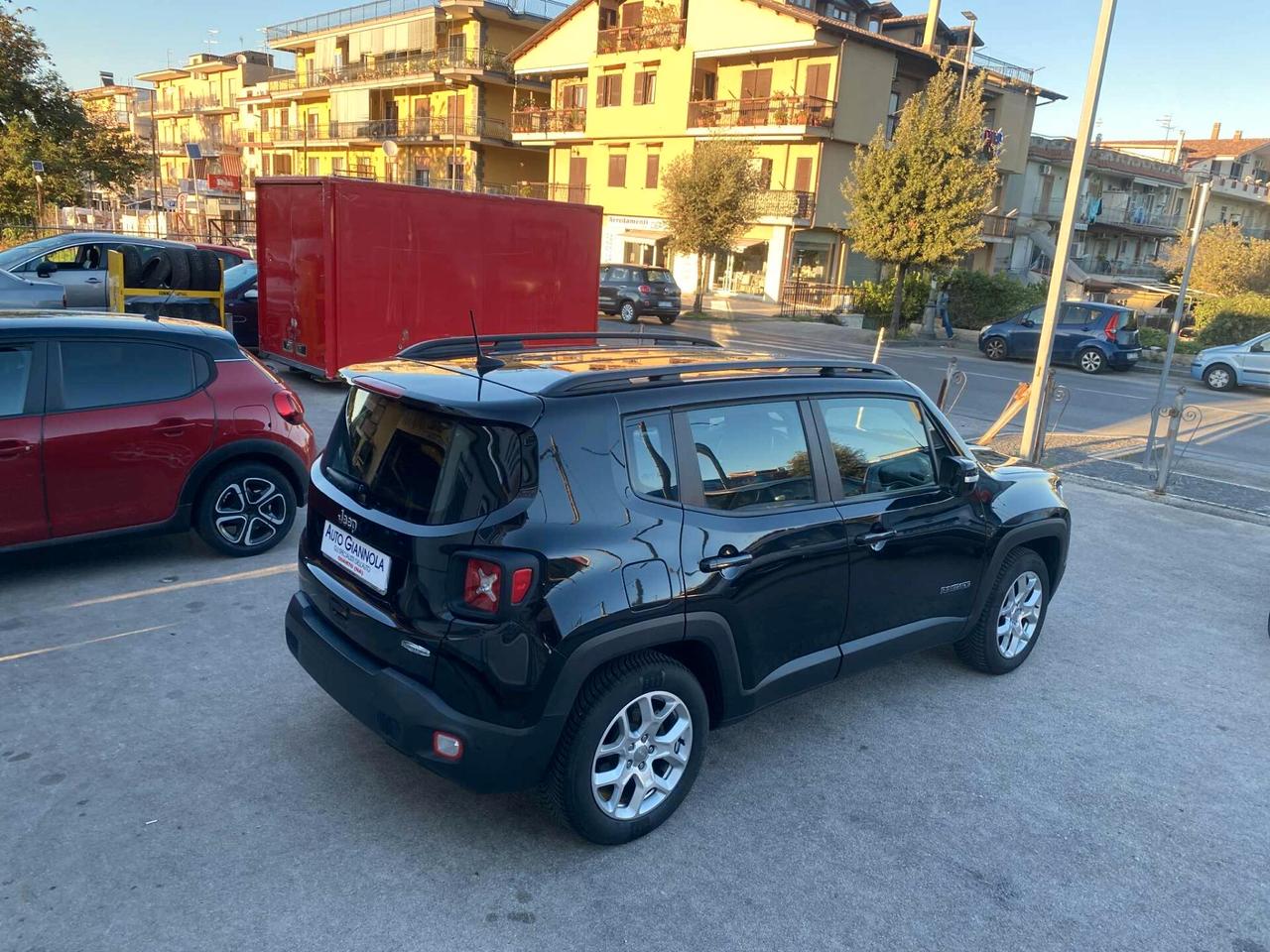 Jeep Renegade 1.6 Mjt 120 CV km 80000 Pari a Nuovo