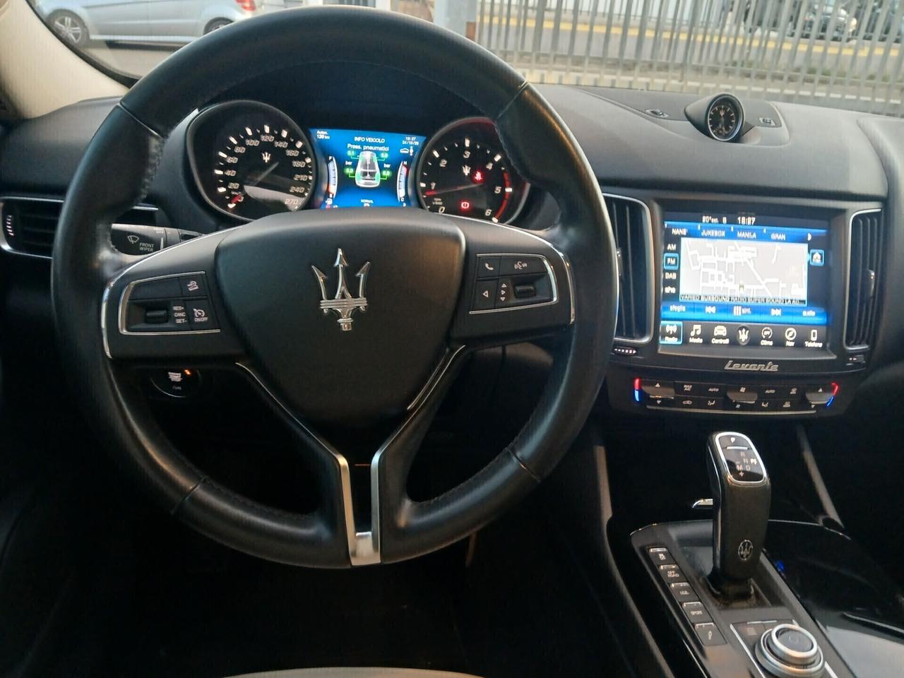 MASERATI Levante 3.0 V6 Diesel 250cv PARI AL NUOVO