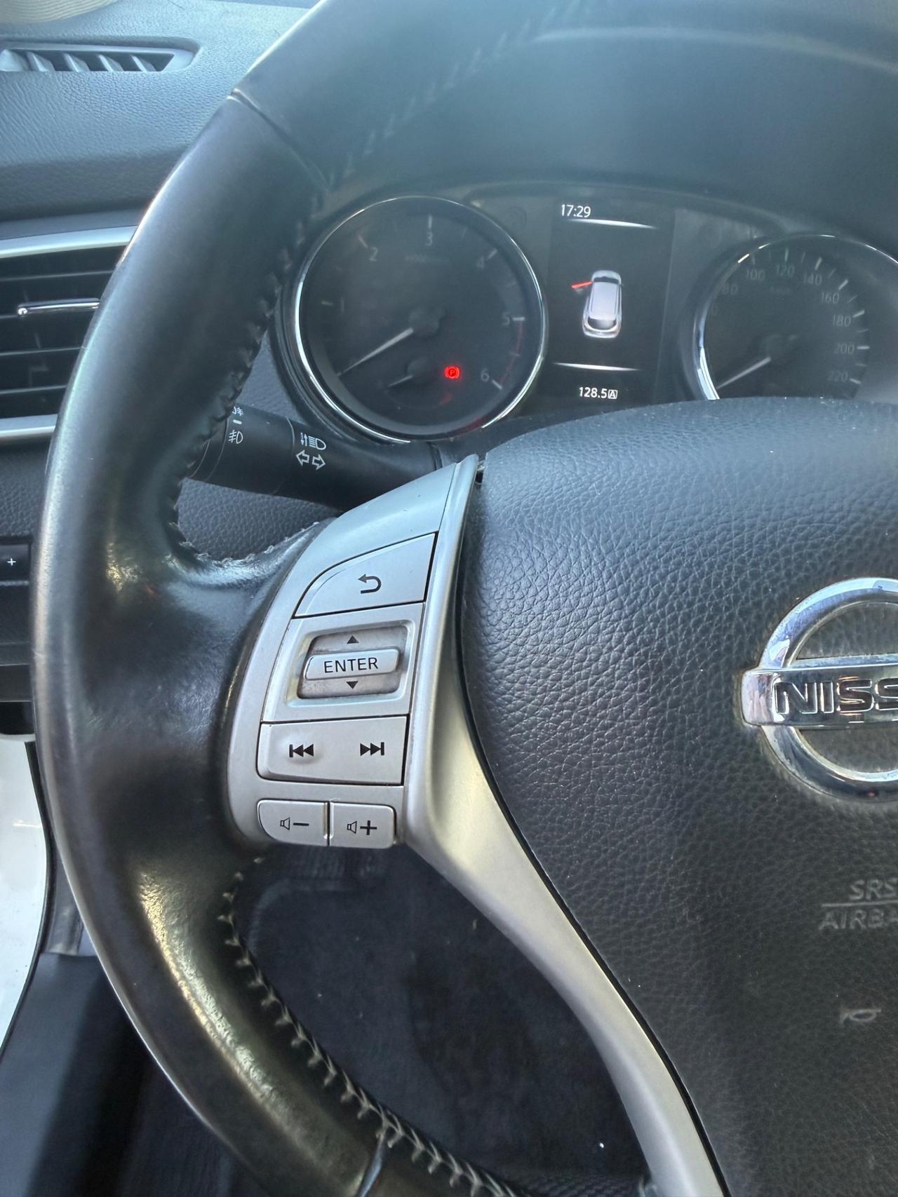 Nissan Qashqai 1.5 dCi Business