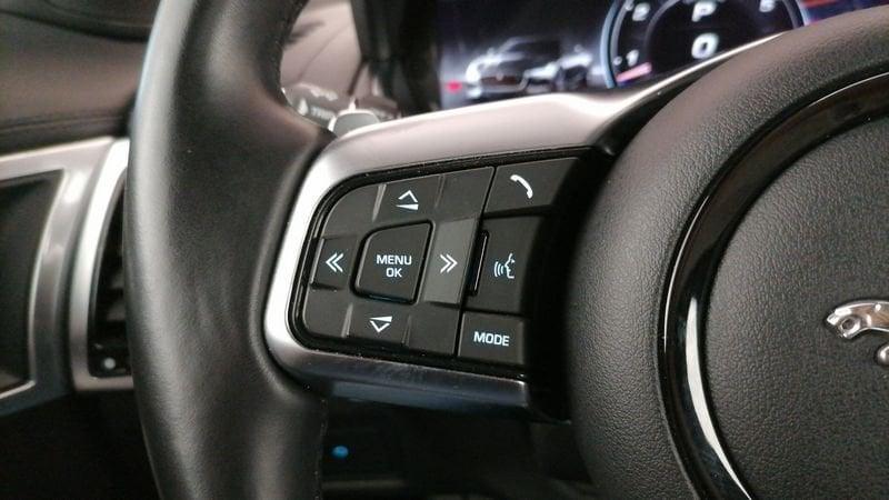 Jaguar F-Type Cabrio 2.0 i4 R-Dynamic rwd 300cv auto