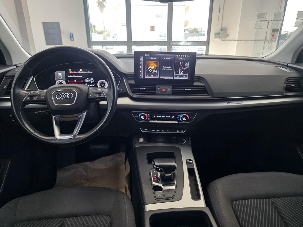 Audi Q5 - 40 TDI 204 CV quattro S tronic Business Advanced
