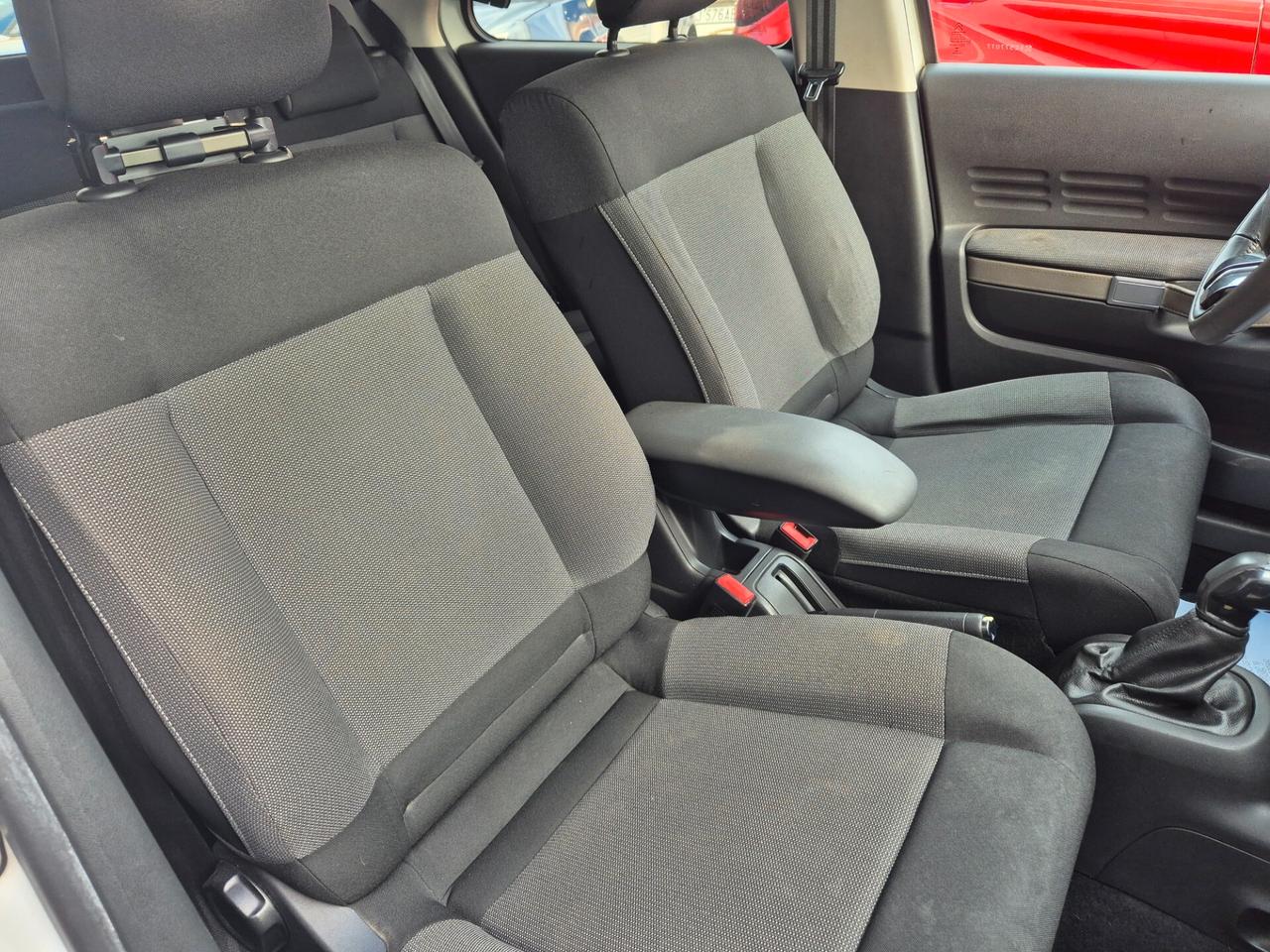 Citroen C4 Cactus BlueHDi 100 Shine