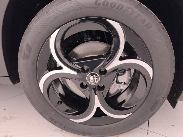 ALFA ROMEO Junior 1.2 ibrida Speciale 145cv edct6