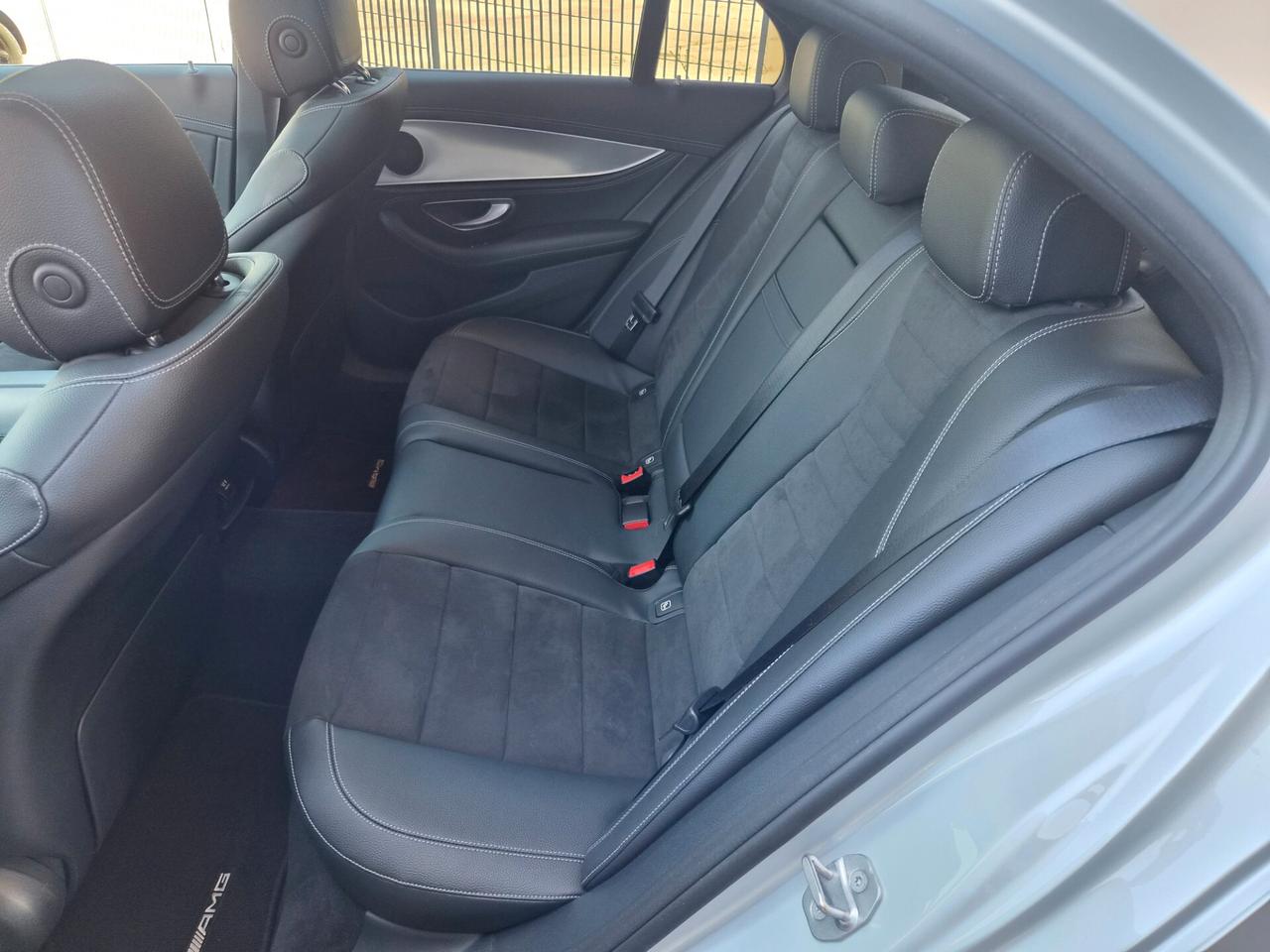 Mercedes-benz E 220 d Auto Premium Plus