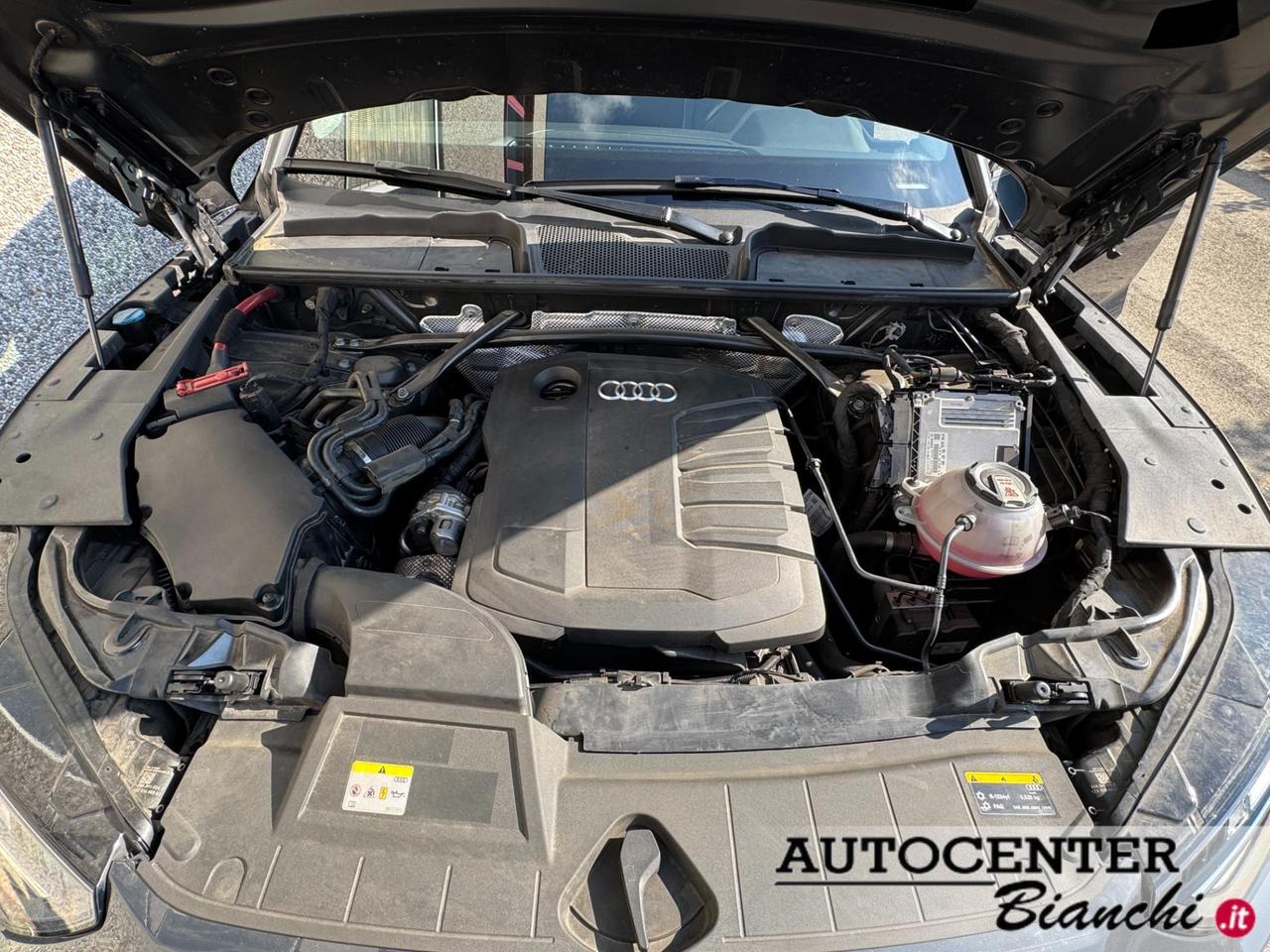 Audi Q5 40 2.0 tdi mhev 12V quattro s-tronic