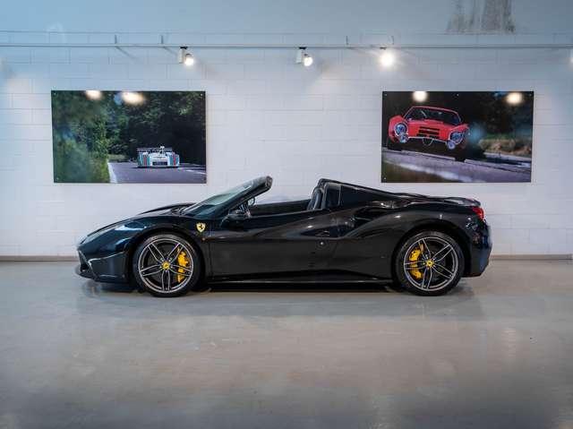 Ferrari 488 Spider 3.9 dct+LIFT+CARBON+sed.DAYTONA+vol.LED+