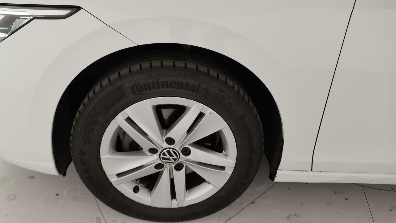VOLKSWAGEN Golf VIII 2020 - Golf 1.0 tsi evo Life 110cv