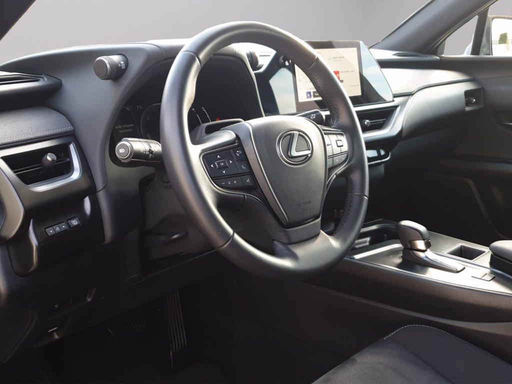 LEXUS Ux 300h 2.0 urban 2wd cvt del 2024