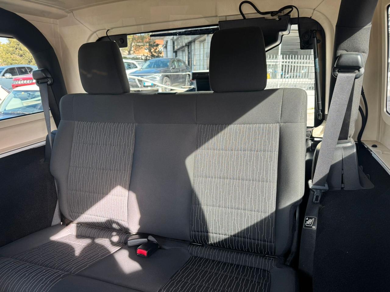 Jeep Wrangler 2.8 CRD 200 cv rialzato garanzia permute